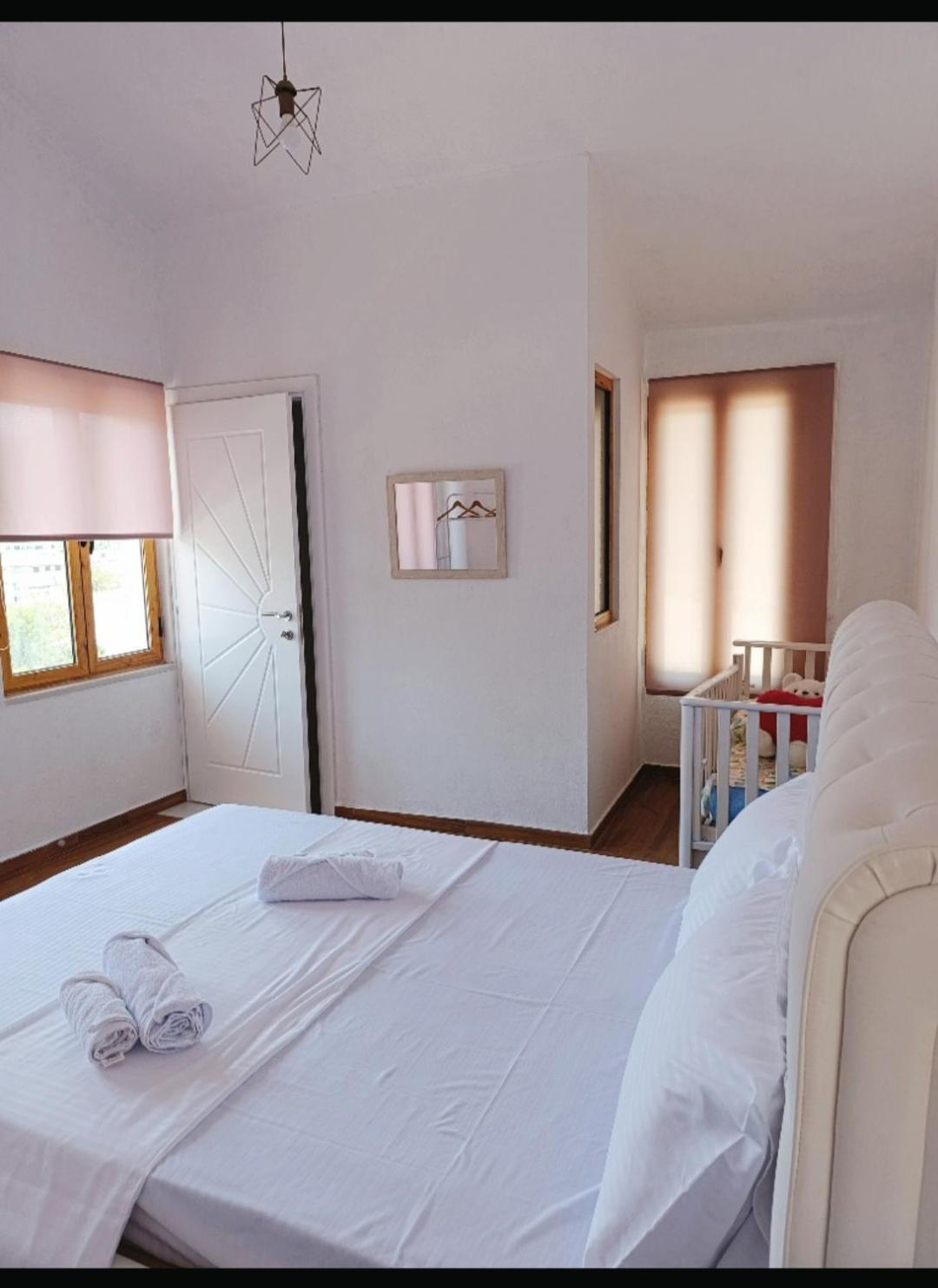 The View Rooms And Terrace Gjirokastër المظهر الخارجي الصورة