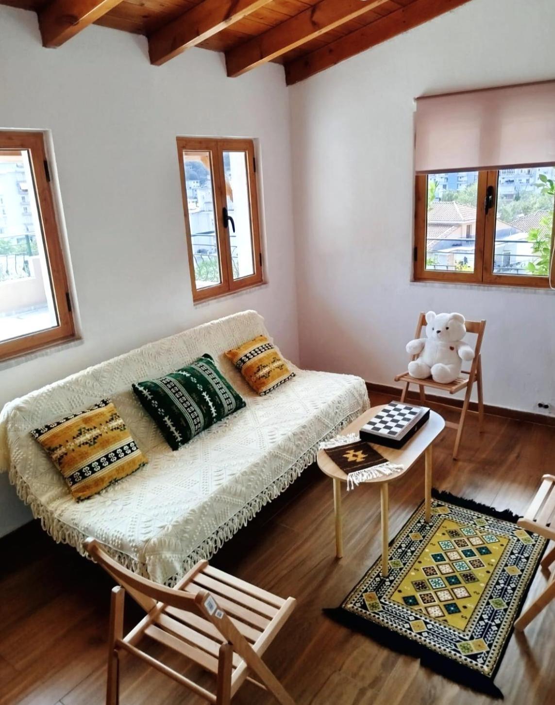 The View Rooms And Terrace Gjirokastër المظهر الخارجي الصورة
